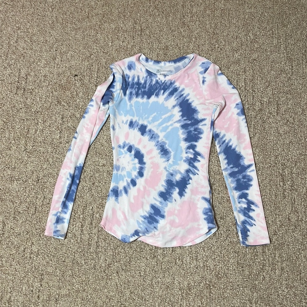 Long sleeve